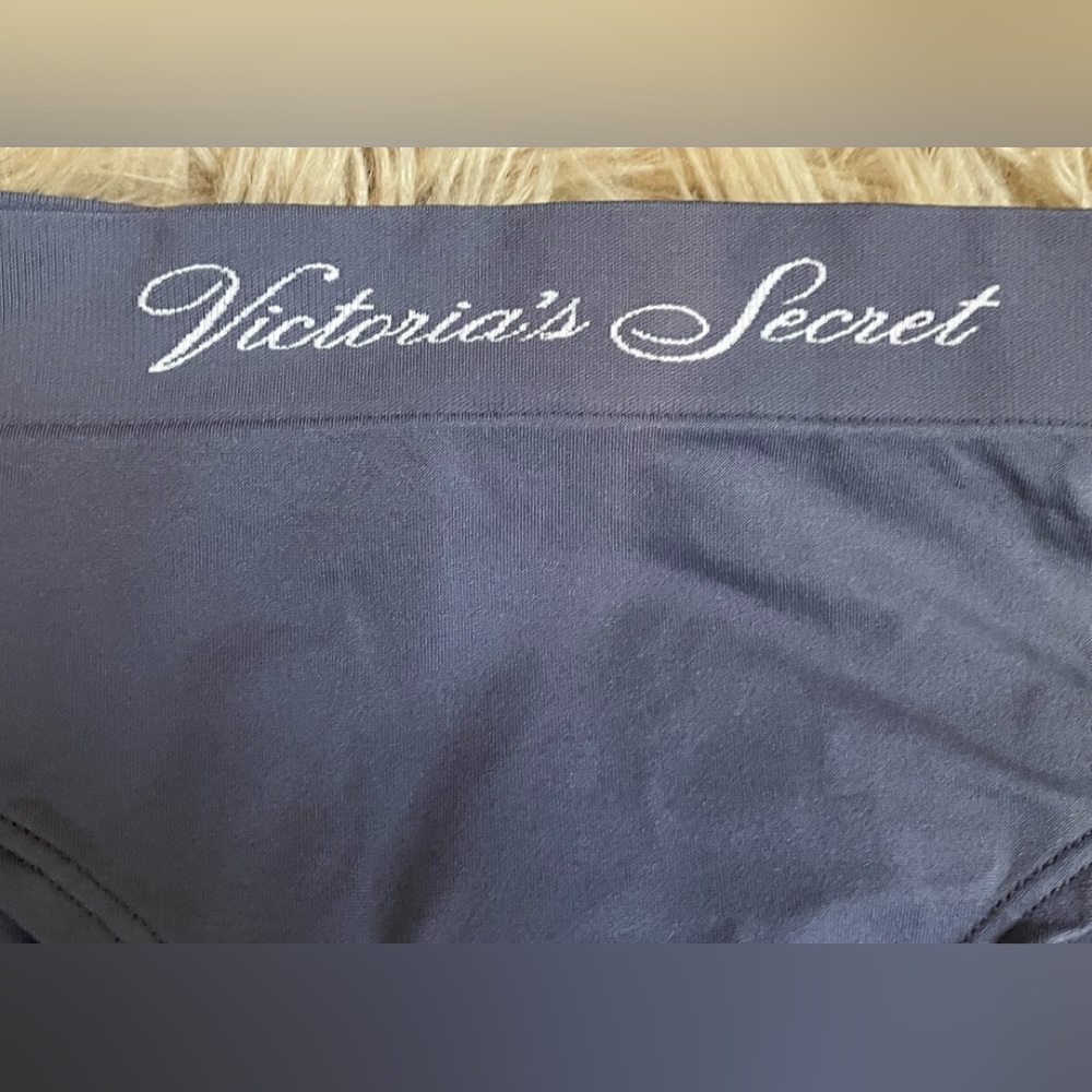 NWOT Victoria’s Secret 3 Hipster Panties! - Picture 14 of 16